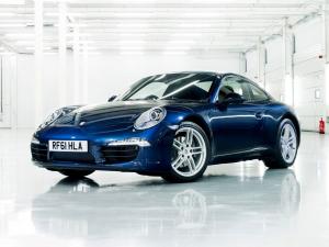 Porsche 911 Carrera 2011 года